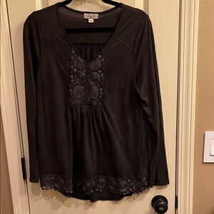ONE WORLD Black Embroidered Long Sleeve Top Med C103
